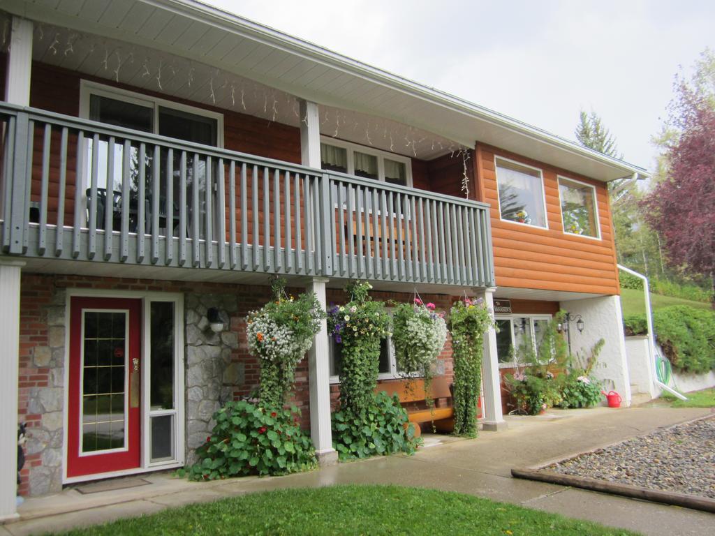Dream Catcher Inn Valemount Extérieur photo