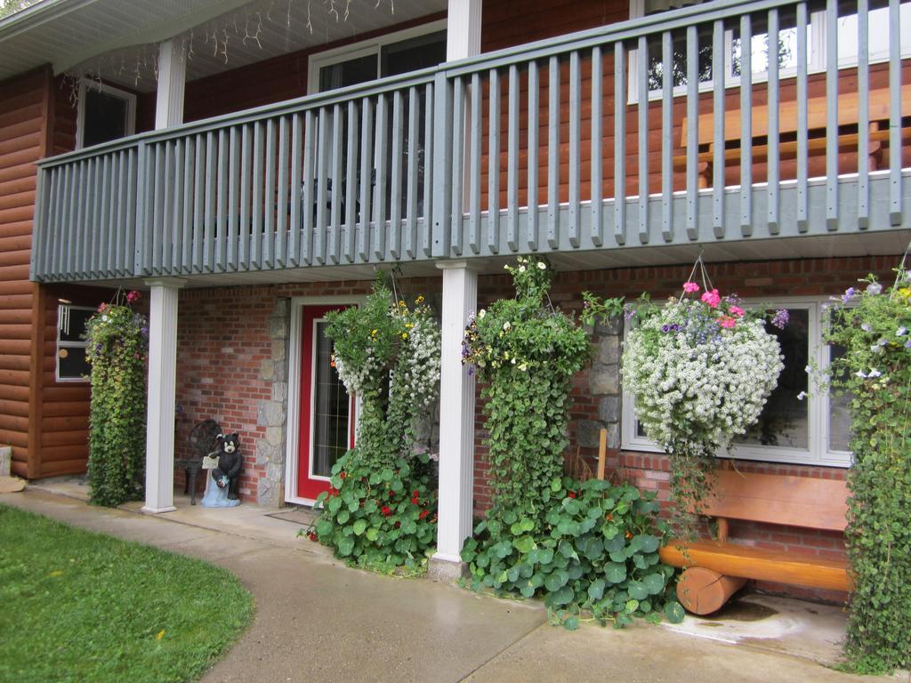 Dream Catcher Inn Valemount Extérieur photo